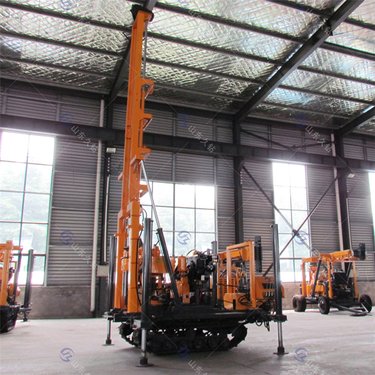 久钻工程勘察设备 履带式地质勘探钻机 200m 岩芯取样钻