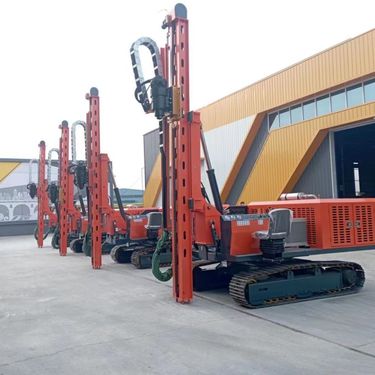 昌晟 全液压款 自行走光伏打桩机 履带式 螺旋引孔钻机