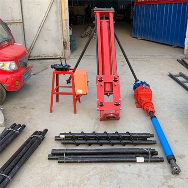 黑龙江鸡西液压履带式潜孔钻机江西上饶土石方小蜜蜂潜孔钻机