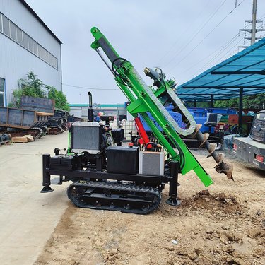 小型分布式光伏地钉钻机 履带光伏地桩打桩机 爬山虎农村太阳能桩机