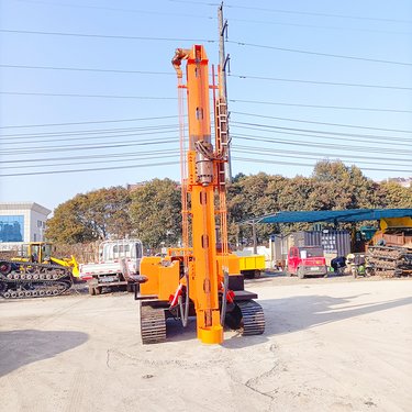 可打3-6米螺旋孔光伏打桩机 履带自走式360°旋转钻机 打眼专用设备