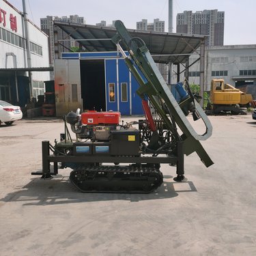 地钉引孔钻机 履带光伏打桩机 挖机改潜孔钻机 动力强劲