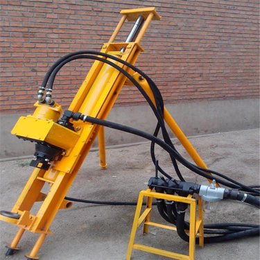 四川凉山 小型履带式潜孔钻机 隧道开山潜孔钻可定制