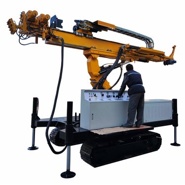 聚强 600直径高压旋喷钻机厂 履带式跟管套管锚固钻机 三管旋喷桩机