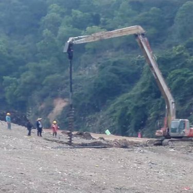 悍博 螺旋钻机 履带长螺旋打桩机 钻光伏围栏打桩螺旋钻动力头