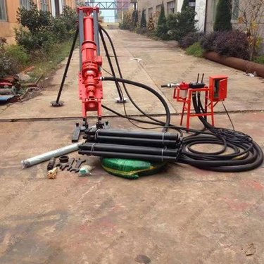 煜工 商丘 履带式潜孔钻车 河北保定 90型潜孔钻机