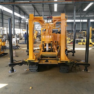 供应XYD-200型履带式打深水井钻机 大型可移机液压钻井机提钻方便