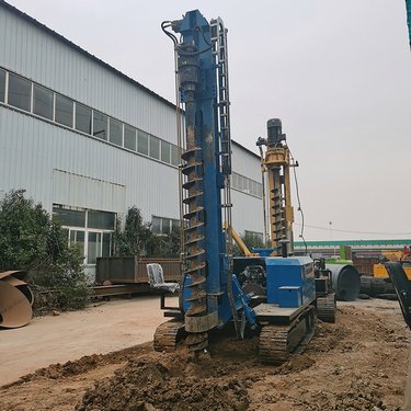 履带山地光伏钻机 戈壁滩光伏打桩机 爬山虎钻机