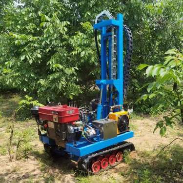 小型光伏打孔机 建阳光棚打螺旋地桩用履带式打桩钻机新能源好帮手